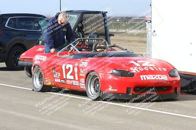 media/Jan-25-2025-CalClub SCCA (Sat) [[03c98a249e]]/Around the Pits/